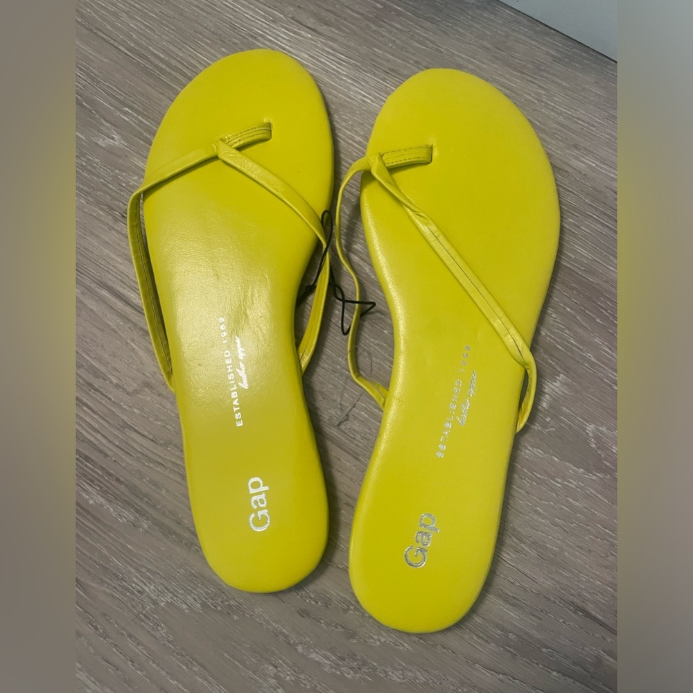 NWT set/lot of 3 pairs GAP neon leather flip flops sz 9 🩷🧡💛 - Picture 4 of 8